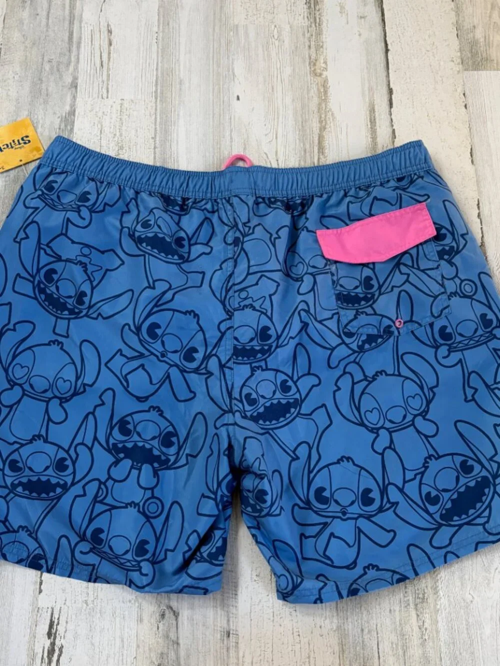 NWT Disney Lilo & Stitch Men's Size XL Swim Trunks Printed Mesh Liner